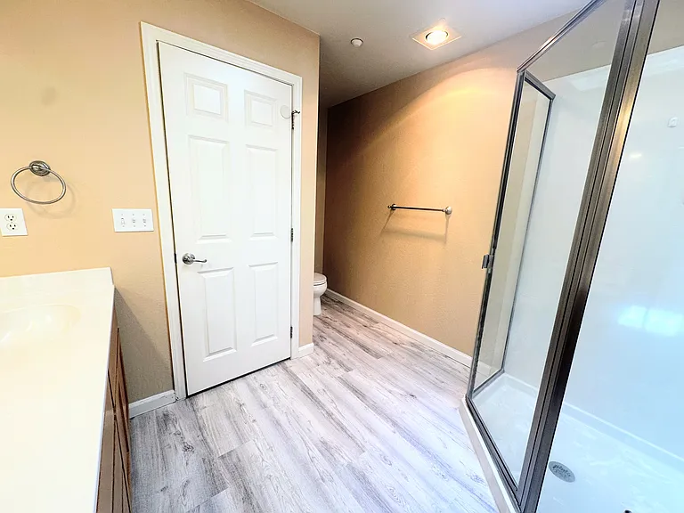 732 Normal Ave — Photo 22