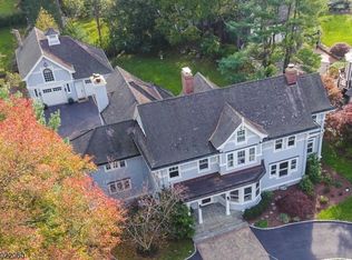 16 Edgewood Rd, Summit, NJ 07901