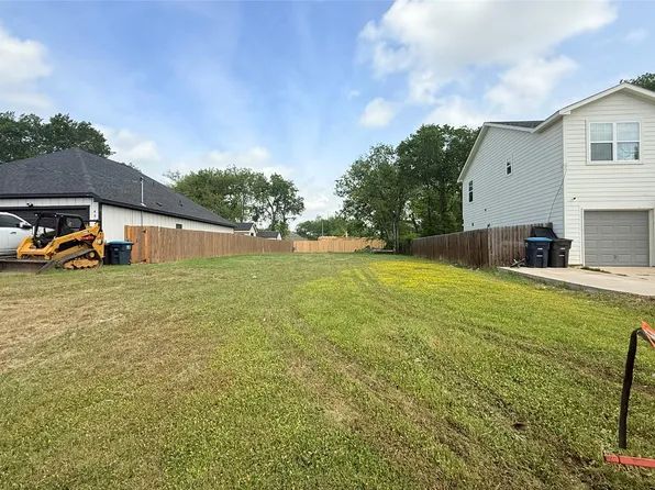 4803 Fitzhugh Ave, Fort Worth, TX 76105