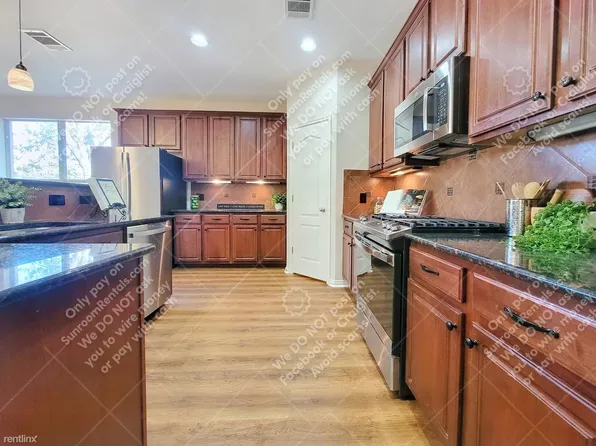 1736 Westmeadow Trl, Round Rock, TX 78665