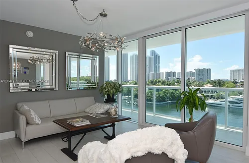 400 Sunny Isles Blvd #521 Photo 1