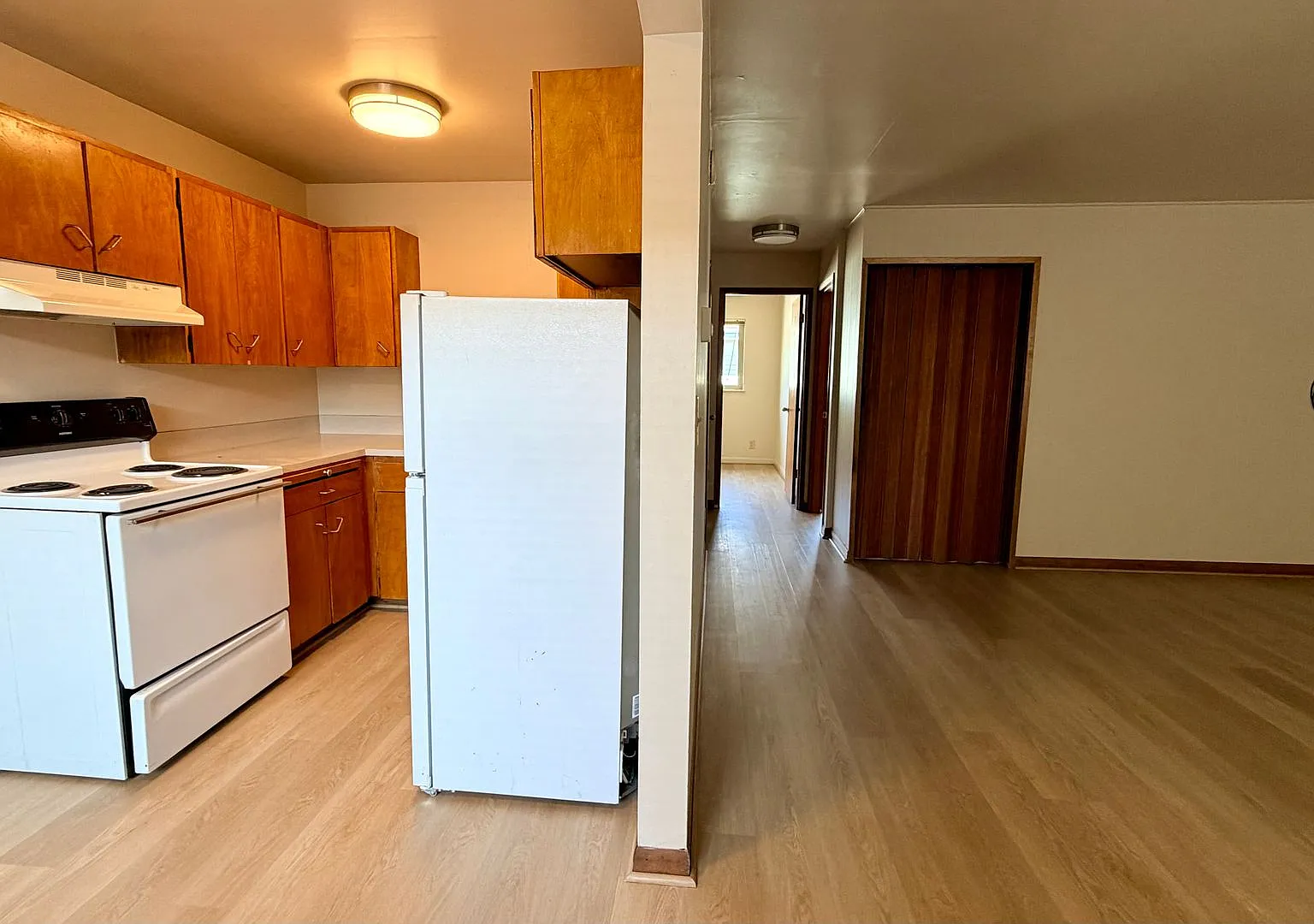 Welcome to Parkwood Apartments! — Photo 4