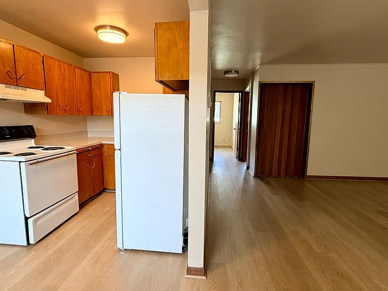 Welcome to Parkwood Apartments! — Photo 4