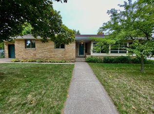 2816 Main St, Stevens Point, WI 54481