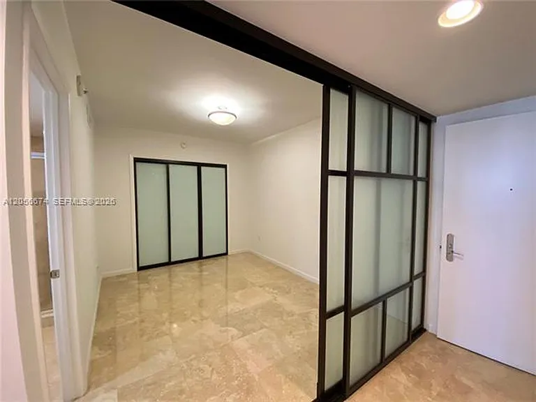 1830 Ocean Dr #CU-1210 — Photo 18
