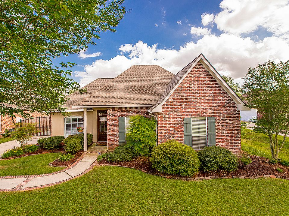 1st image of 38247 Graystone Ave