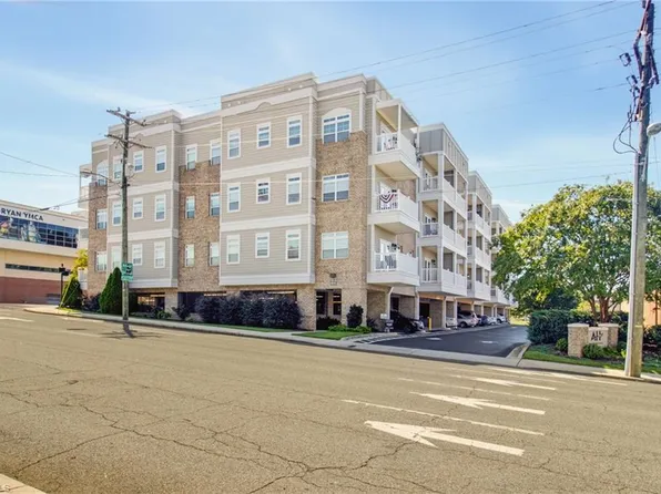 605 W Market St Unit 208, Greensboro, NC 27401