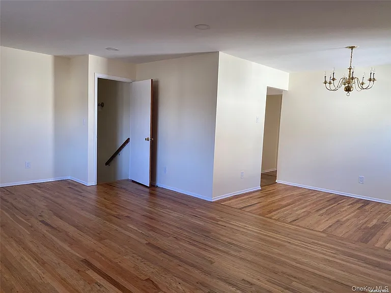 69 Inwood Rd #2 — Photo 4