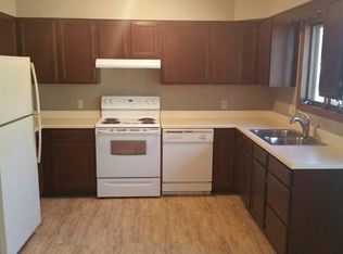 411 10th Ave N, Onalaska, WI 54650