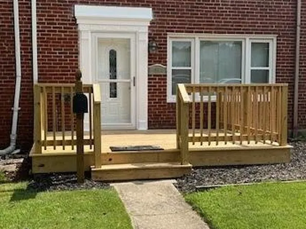 21 Skidmore Ct, Baltimore, MD 21204