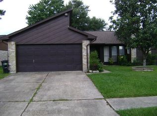 11715 Stone Bridge Dr, Houston, TX 77064