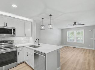 1512 E Henry St, Savannah, GA 31404