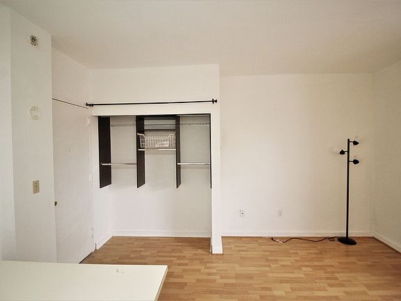 4th image of 1001 Saint Paul St Unit 10J