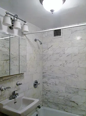 Rented by Keller Williams NYC | media 29