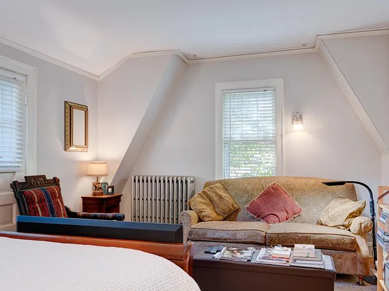 122 Central Park Ave — Photo 23