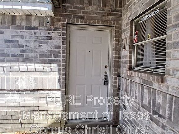 3rd image of 14006 Fortuna Bay Dr Unit A