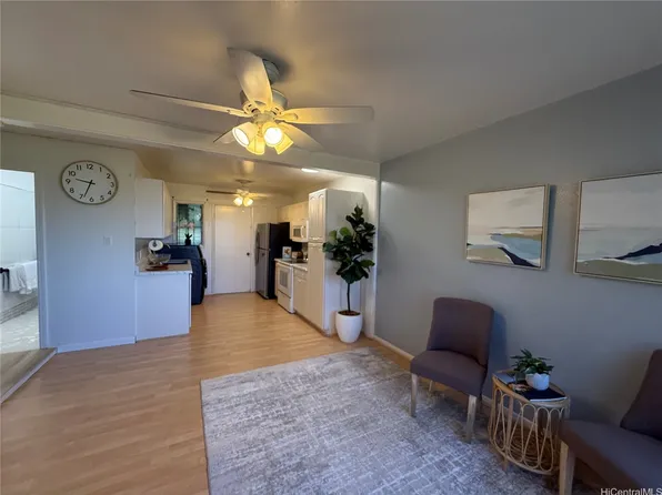 98-926 Noelani St #13, Pearl City, HI 96782