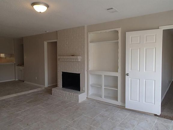 3rd image of 12823 Dairy Brook Dr