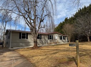 716 Winesap Rd, Madison Heights, VA 24572