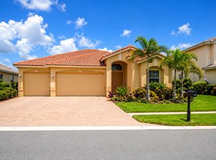 121 Tuscany Dr, Royal Palm Beach, FL 33411
