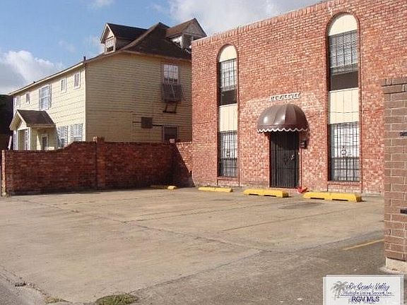 2nd image of 414 E Levee St