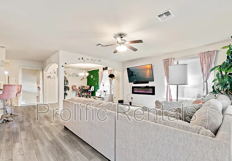 6800 Mustang Creek Rd — Photo 11