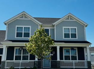 3553 Doral Dr, Elgin, IL 60124