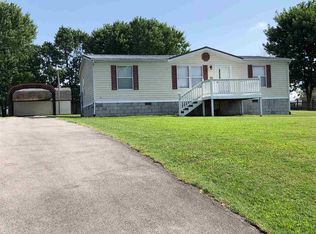 30 Wandering Dr, Chuckey, TN 37641