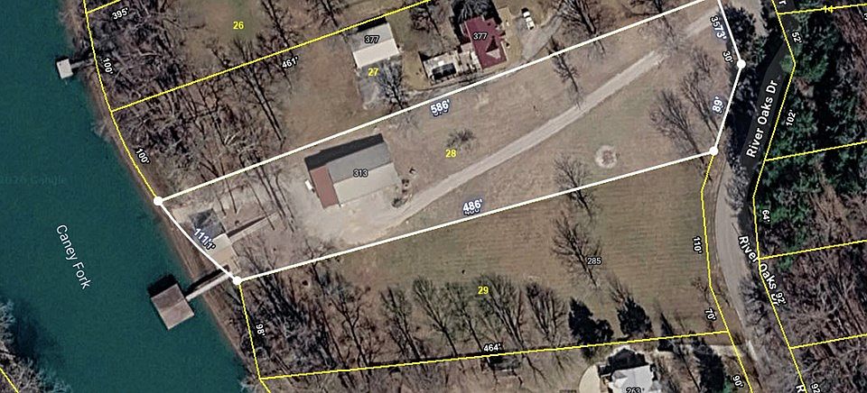 2nd image of 313 River Oaks Dr
