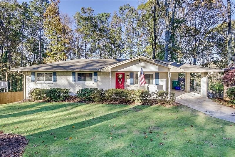 1st image of 949 Eleanor Way SE