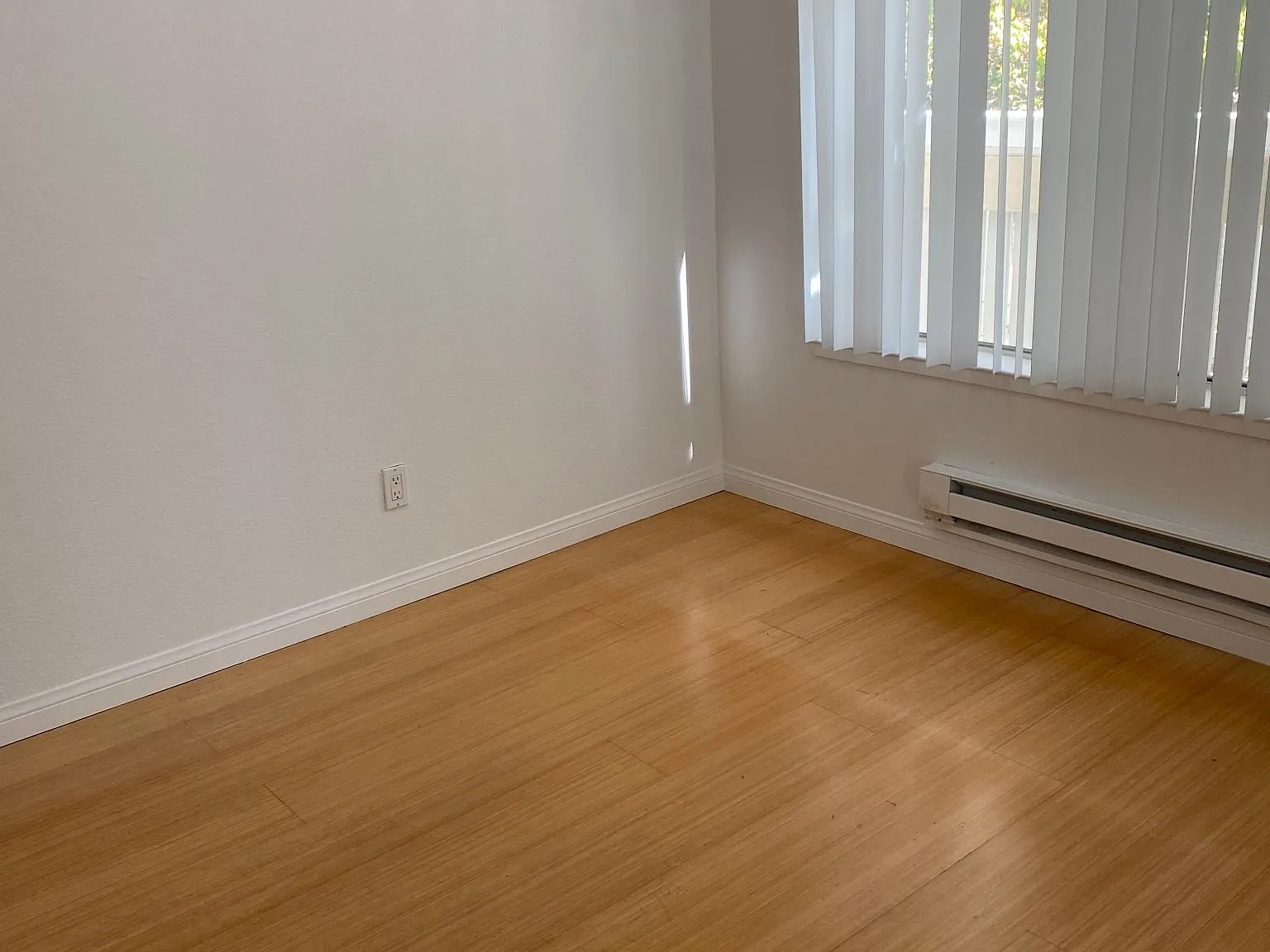 2 bed, 952 sqft, $2,900 — Photo 4