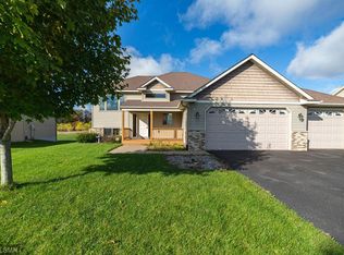 23426 Eidelweiss St NW, Saint Francis, MN 55070
