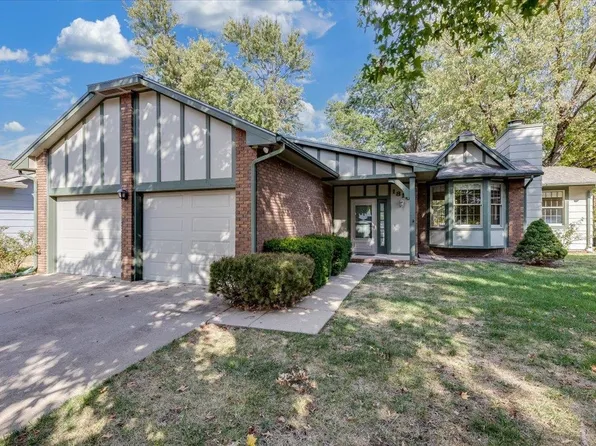 1810 N Socora St, Wichita, KS 67212