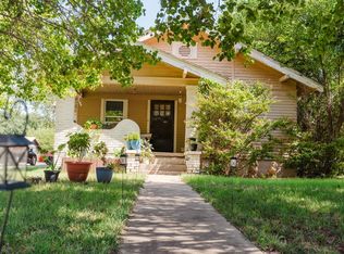 901 E Main St, Sentinel, OK 73664