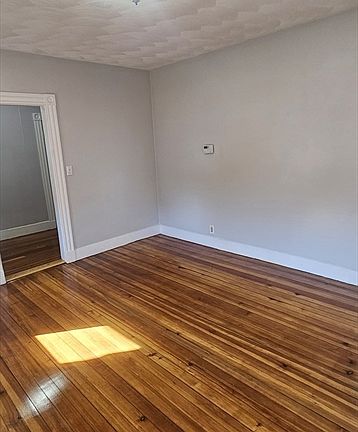 2nd image of 169 Colburn St #1