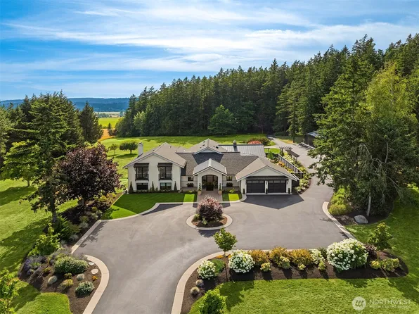 943 N Good Road Road, Camano Island, WA 98282