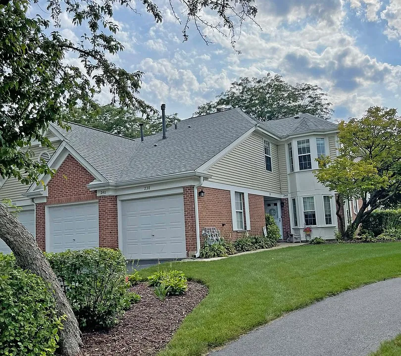 238 Green Knoll Ln #238