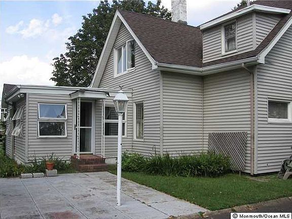 4th image of 36 Monmouth Parkway