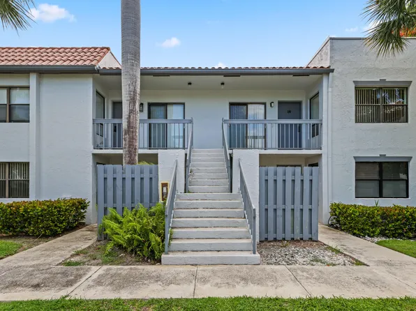 3275 Frederick Boulevard #17, Delray Beach, FL 33483