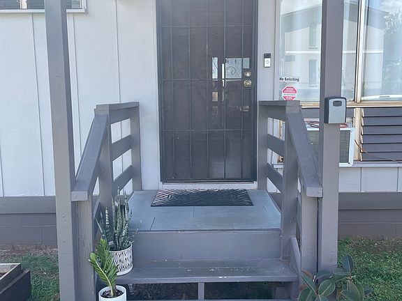 4th image of 98-919 Noelani St APT A