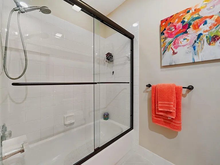 2117 Tigris Dr — Photo 25