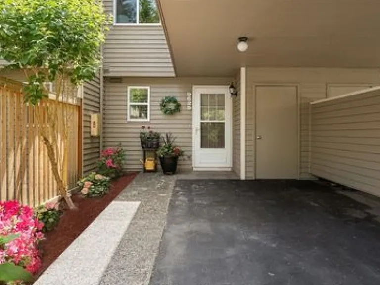 9625 NE 121st Ln — Photo 3