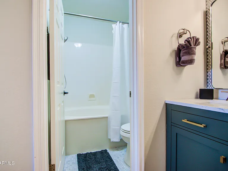 5640 E Bell Rd #1010 — Photo 25