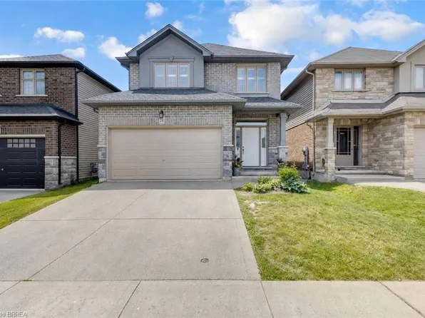 28 Banks St, Brantford, ON N3T 0H7