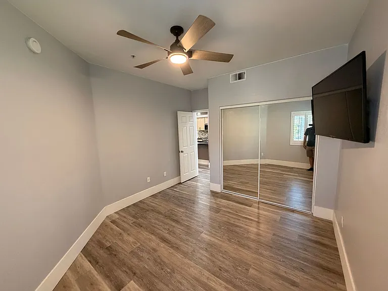 7401 W Arrowhead Clubhouse Dr #1040 — Photo 11