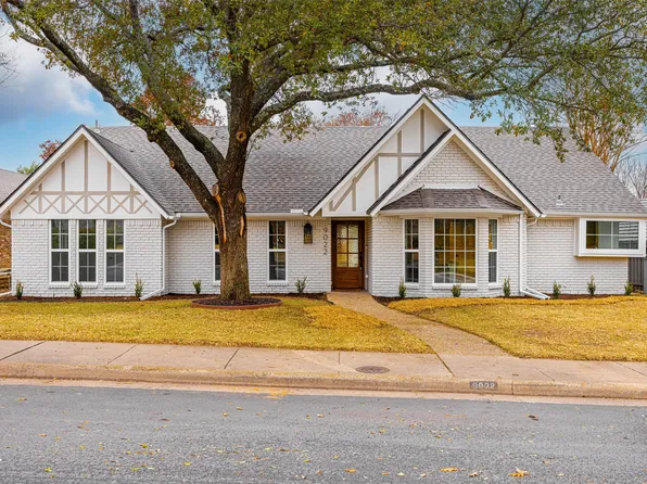 9022 Woodhurst Dr, Dallas, TX 75243
