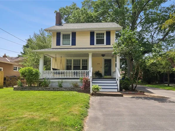 474 Bassett Rd, Bay Village, OH 44140