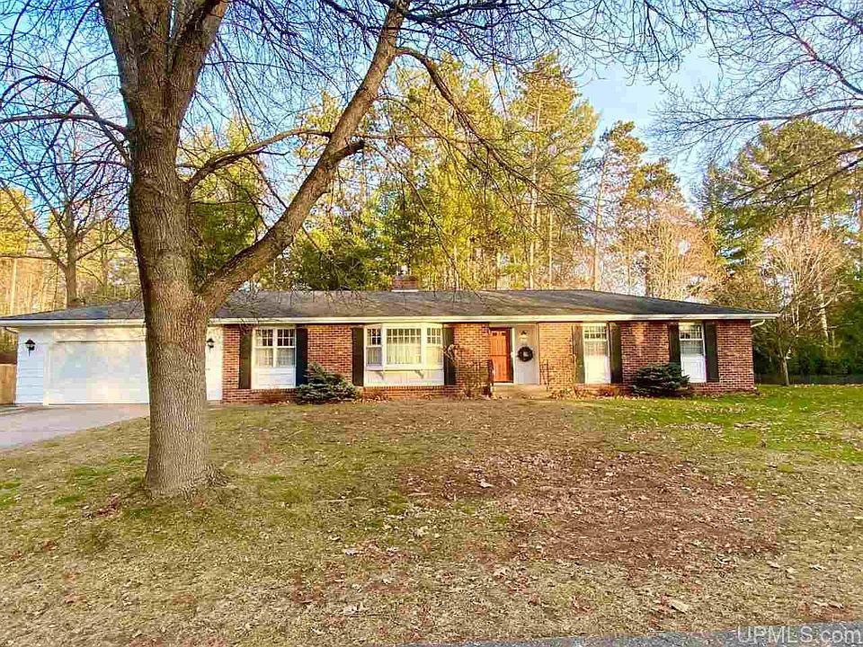 1st image of 1304 Evergreen Dr