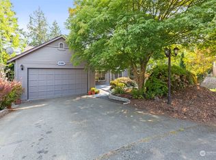 10926 Peony Pl NW, Silverdale, WA 98383