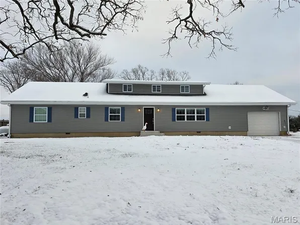 93 Dry Hollow Rd, Camdenton, MO 65020